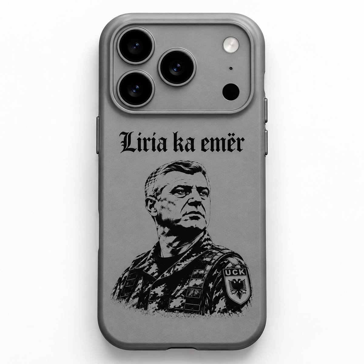 Hashim Thaçi – Liria ka Emër Hülle Grau